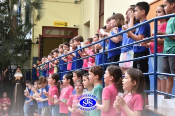 Alunos participam da 1ª Paradinha Musical