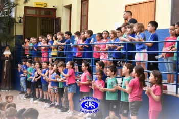 Alunos participam da 1ª Paradinha Musical