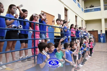 Alunos participam da 1ª Paradinha Musical