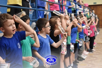 Alunos participam da 1ª Paradinha Musical