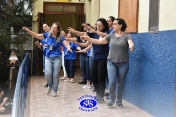 Alunos participam da 1ª Paradinha Musical