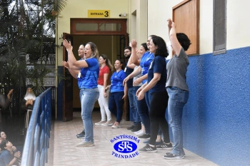 Alunos participam da 1ª Paradinha Musical