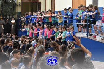 Alunos participam da 1ª Paradinha Musical