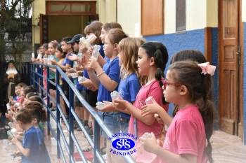 Alunos participam da 1ª Paradinha Musical