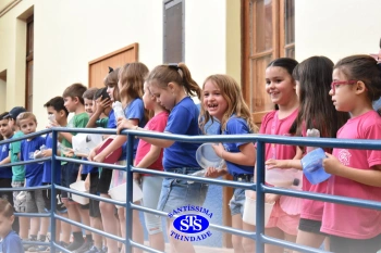 Alunos participam da 1ª Paradinha Musical