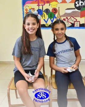Comunidade escolar celebra a reinauguração do Laboratório de Informática 2