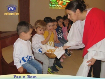 Maternal II - Celebração de Páscoa