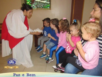 Maternal II - Celebração de Páscoa