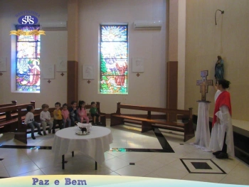 Maternal II - Celebração de Páscoa