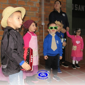 Infantil 1, 3 e 4 | Homenagens às Mães