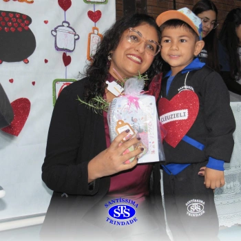 Infantil 1, 3 e 4 | Homenagens às Mães