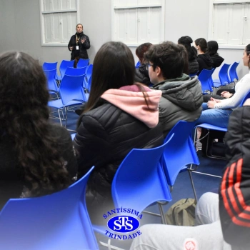 Estudantes participam do lançamento das edições de projetos de pesquisa científica