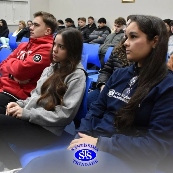 Estudantes participam do lançamento das edições de projetos de pesquisa científica