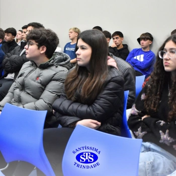 Estudantes participam do lançamento das edições de projetos de pesquisa científica