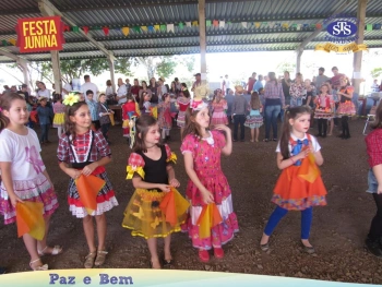 Desfile Caipira - 1º ao 3º ano