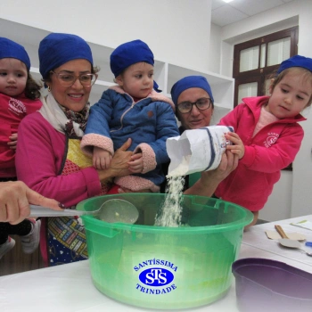 Crianças e avós fazem bolachas e criam memórias | Infantil 2