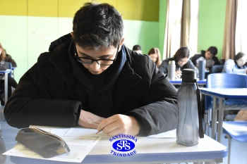 Simulado prepara os alunos para realizar prova do ENEM | Ens. Médio