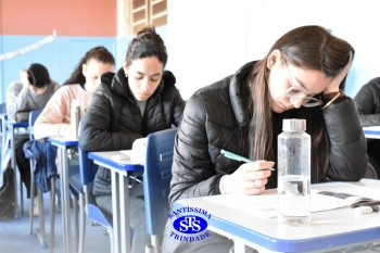 Simulado prepara os alunos para realizar prova do ENEM | Ens. Médio