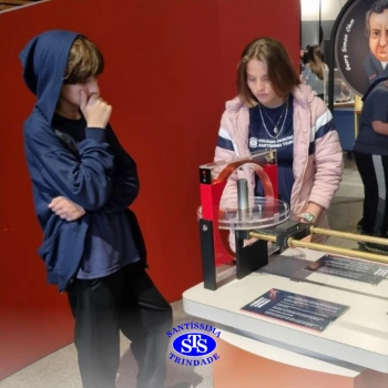 Alunos visitam Museu da PUCRS | 9º ano
