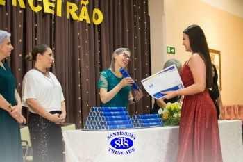 Formatura do Ensino Médio celebra as conquistas dos alunos e o fim de um ciclo