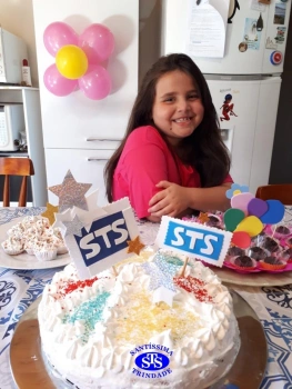 1º ano celebrou os 107 anos do Colégio