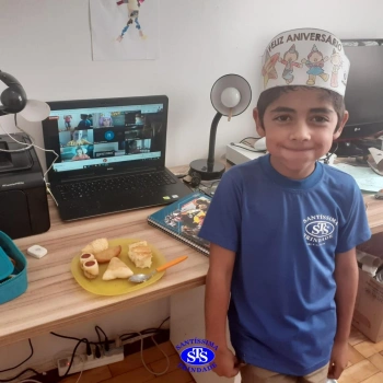 1º ano celebrou os 107 anos do Colégio