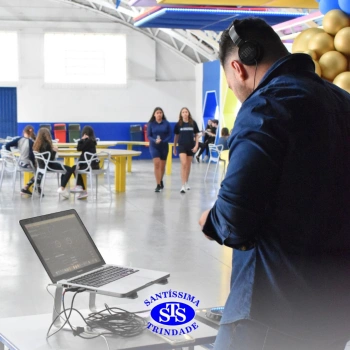 3º Santíssimas Day marca as comemorações do aniversário de 111 anos do Colégio