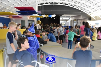 3º Santíssimas Day marca as comemorações do aniversário de 111 anos do Colégio