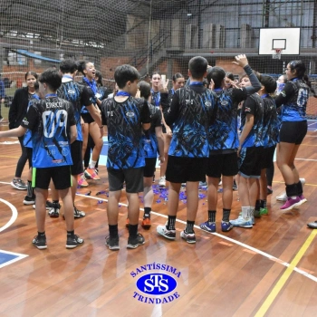 6º e 7º ano entram em quadra com muita animação nos Jogos Franciscanos Interséries
