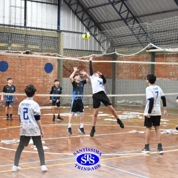 6º e 7º ano entram em quadra com muita animação nos Jogos Franciscanos Interséries