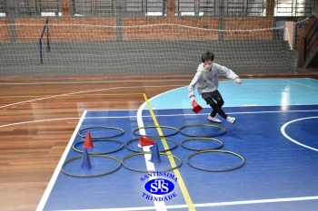 Alunos do 4º ano participam de diversas atividades na Gincana Esportiva