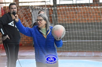 Alunos do 4º ano participam de diversas atividades na Gincana Esportiva