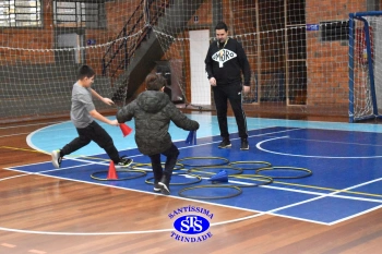 Alunos do 4º ano participam de diversas atividades na Gincana Esportiva