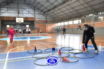 Alunos do 4º ano participam de diversas atividades na Gincana Esportiva