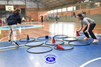 Alunos do 4º ano participam de diversas atividades na Gincana Esportiva