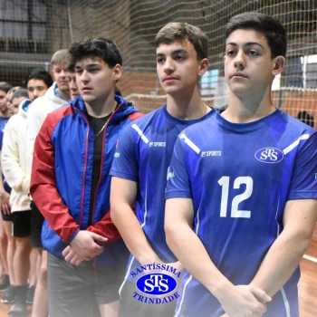 Trabalho em equipe e alegria foram as marcas dos Jogos Interséries do Ensino Médio