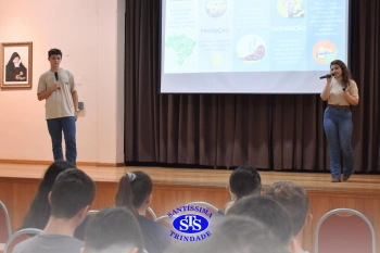 Alunos participam do projeto Agro Vai à Escola