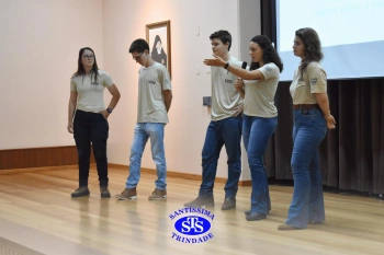 Alunos participam do projeto Agro Vai à Escola