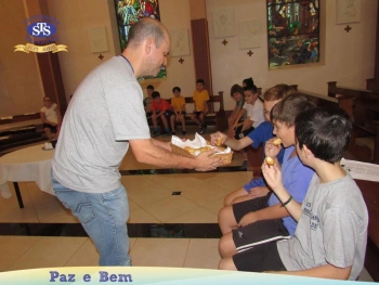 4º ano e 5º ano 3 - Celebração de Páscoa