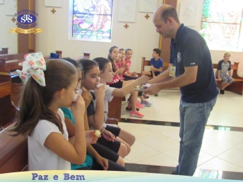 4º ano e 5º ano 3 - Celebração de Páscoa