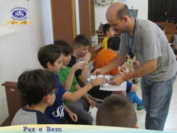 4º ano e 5º ano 3 - Celebração de Páscoa