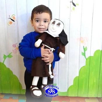 Infantil 2 aprende sobre a vida de Madre Madalena