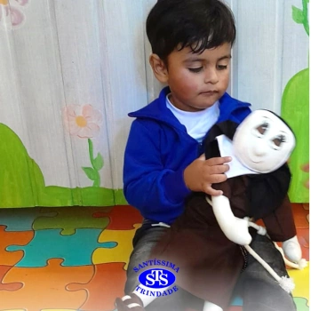 Infantil 2 aprende sobre a vida de Madre Madalena