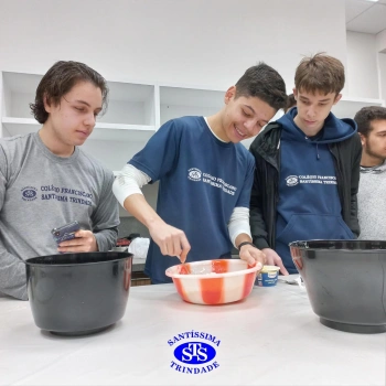 Culinária estadunidense é utilizada para estudar Língua Inglesa e Química