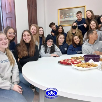 Culinária estadunidense é utilizada para estudar Língua Inglesa e Química