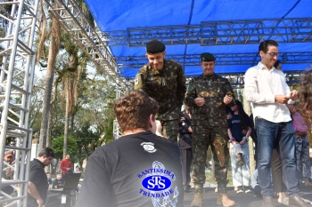 Colégio participa de desfile em comemoração aos 203 anos de Cruz Alta