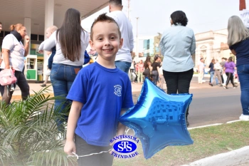 Colégio participa de desfile em comemoração aos 203 anos de Cruz Alta