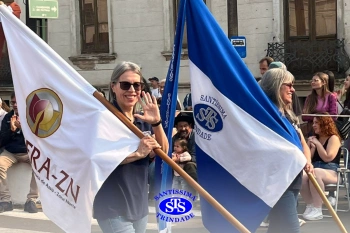 Colégio participa de desfile em comemoração aos 203 anos de Cruz Alta