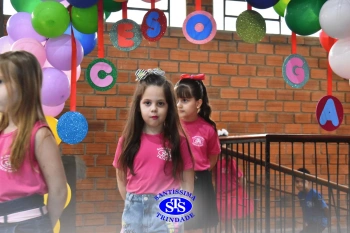 Celebração de Conclusão da Educação Infantil e envio para o 1º ano dos alunos do Infantil 5