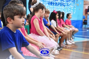 Celebração de Conclusão da Educação Infantil e envio para o 1º ano dos alunos do Infantil 5